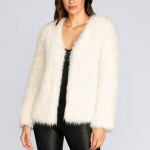 NWT Kensie Faux Fur Angora Jacket Parka Shaggy With Pockets